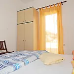 Paro * Паг
