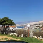 Paro *