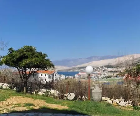 Paro *